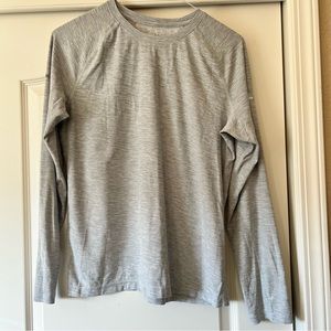 Old Navy Active M long sleeve Shirt Medium